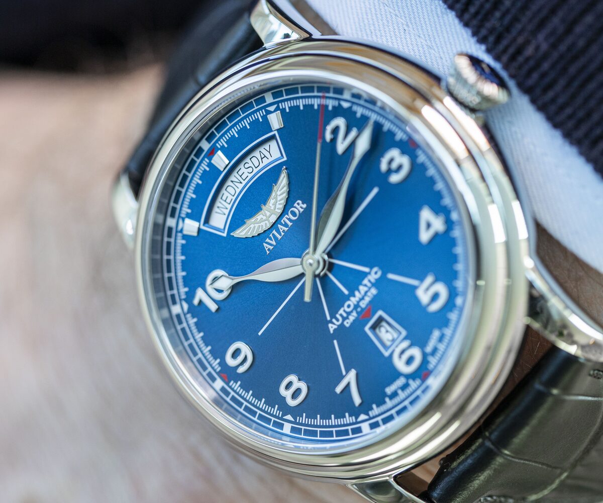 Мъжки часовник Aviator Douglas Day-Date V.3.44.0.401.0