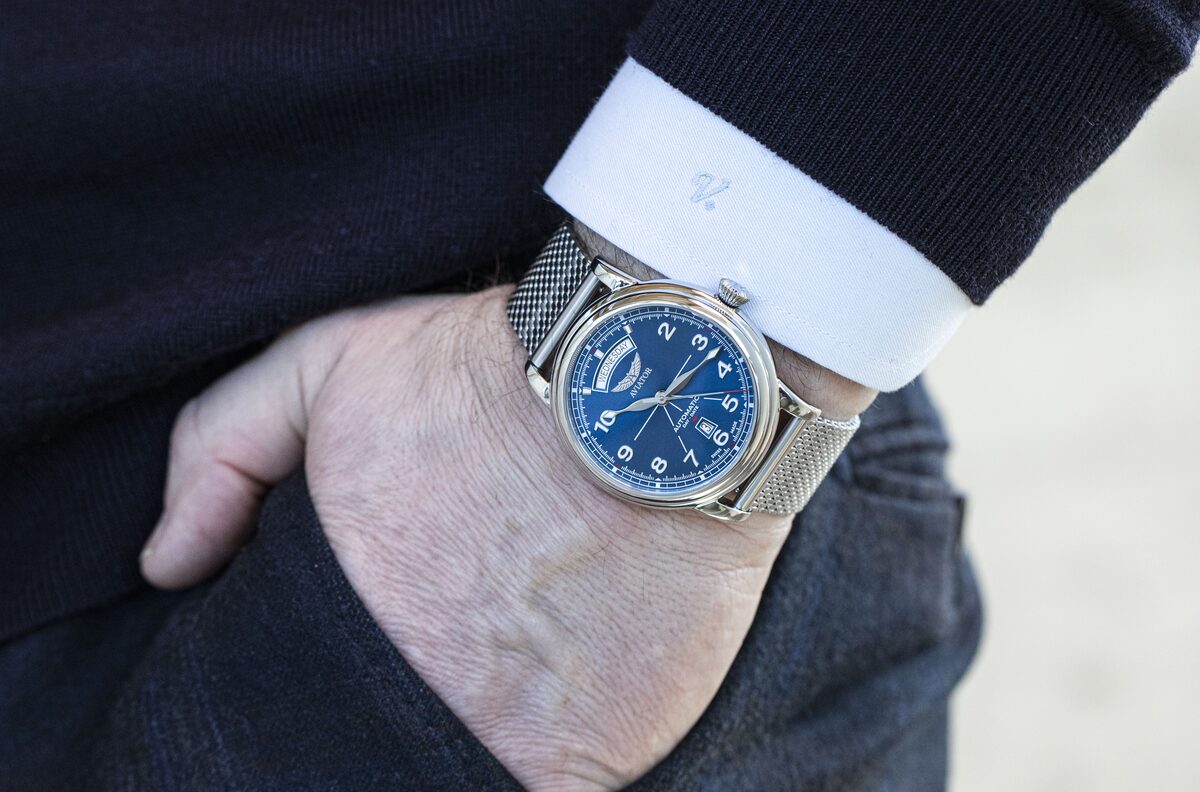 Мъжки часовник Aviator Douglas Day-Date V.3.44.0.401.5