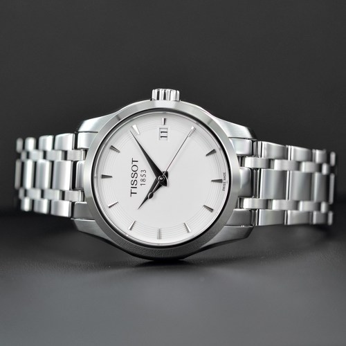 Дамски часовник Tissot Couturier T035.210.11.011.00