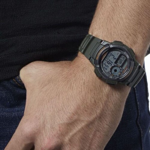Мъжки часовник Casio AE-1000W-3AVEF