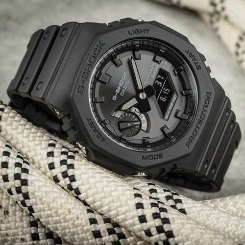 Мъжки часовник Casio G-Shock Solar Bluetooth GA-B2100-1A1ER