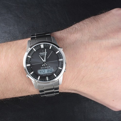 Мъжки часовник Casio Wave Ceptor Lineage Solar Titan LCW-M170TD-1AER