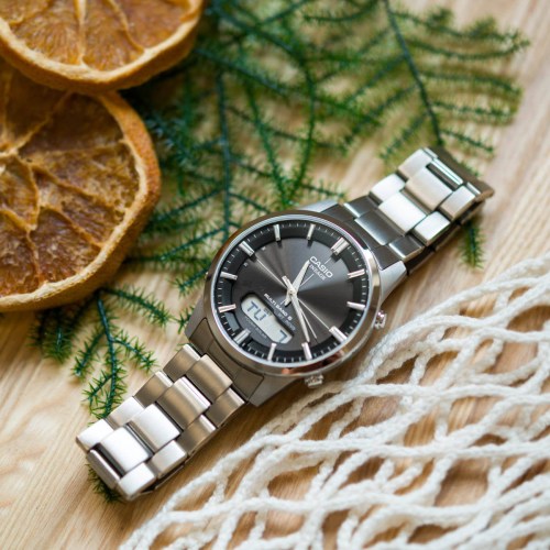Мъжки часовник Casio Wave Ceptor Lineage Solar Titan LCW-M170TD-1AER